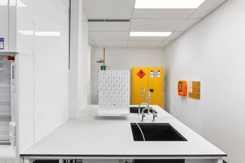 廣州高校化學實驗室裝修設計