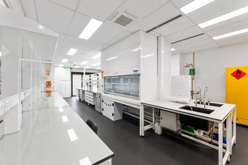 廣州高校化學實驗室裝修設計